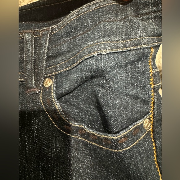 Z. Cavaricci 32” Dark Wash Denim Bootcut Jeans Size 8. - Picture 9 of 17